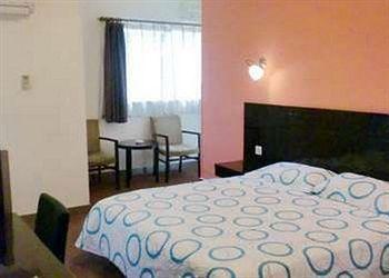Motel168 Yin Du Road Inn Шанхай Екстер'єр фото