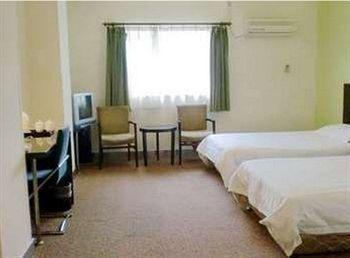 Motel168 Yin Du Road Inn Шанхай Екстер'єр фото